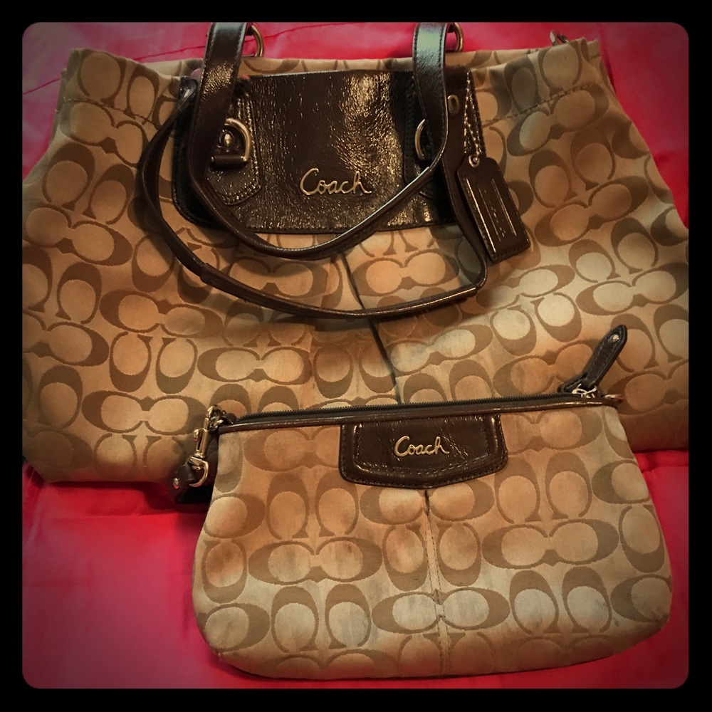 Coach/am purse. Well loved